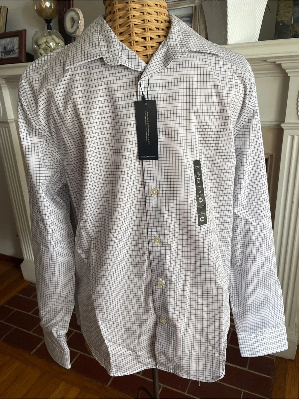 Banana Republic untucked fit Checked Dress Shirt New M